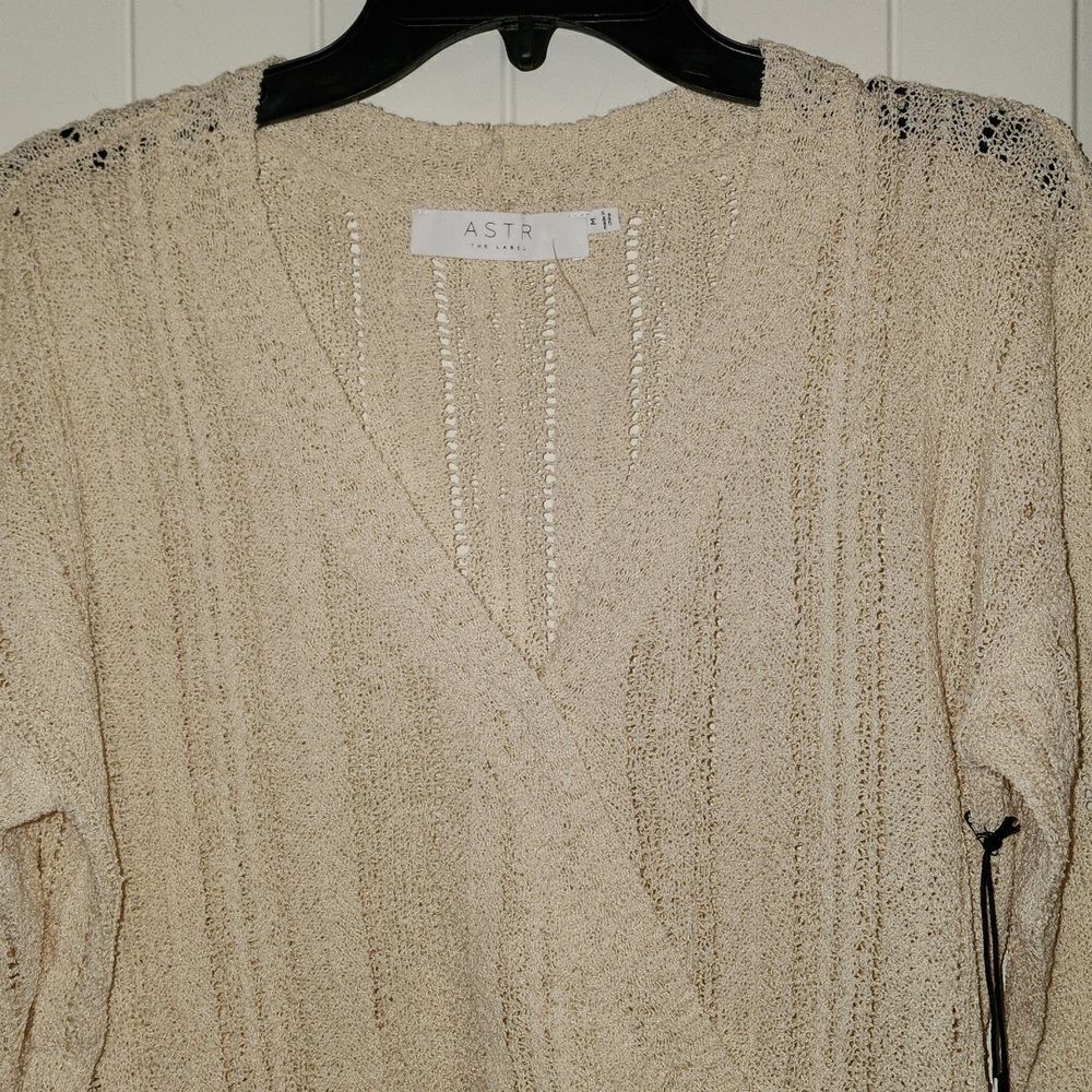 NWT ASTR Faux Wrap Pointelle Knit Long Sleeve Sweater Top Pullover Cream M - Picture 2 of 5